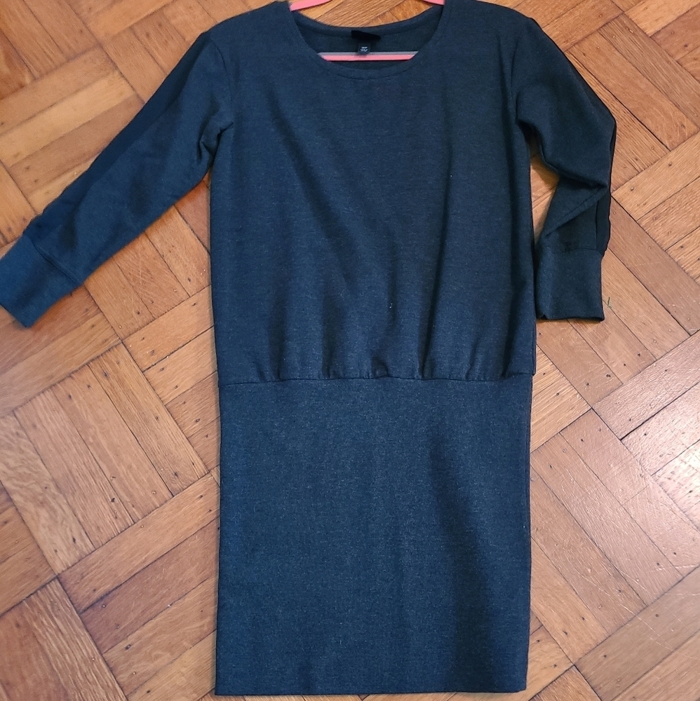 Black knit dress